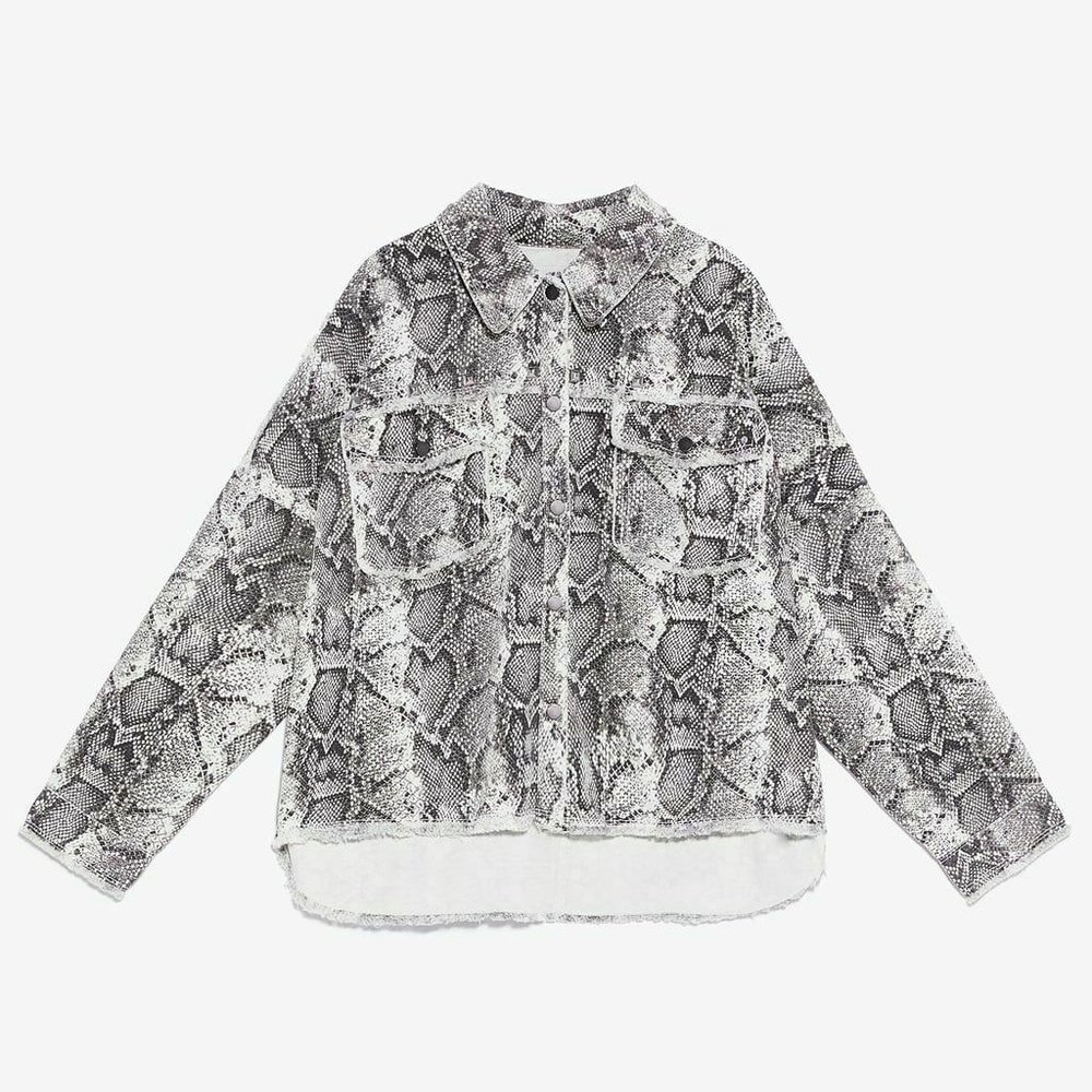 ZARA Women's Size Medium Ivory/Grey Studded Animal Snake Print Button Up Jacket